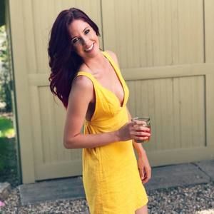 Meet your Posher, Laurel